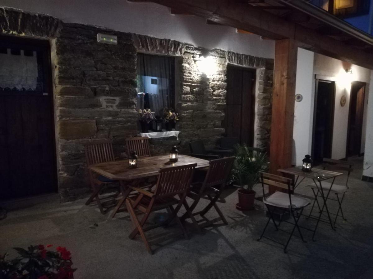 Albergue San Lazaro Sarria Εξωτερικό φωτογραφία