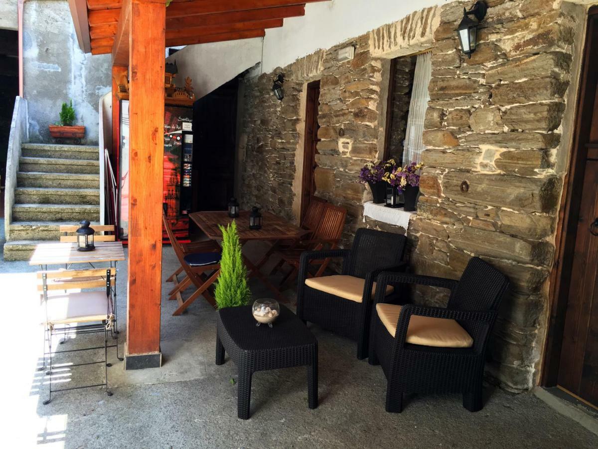 Albergue San Lazaro Sarria Εξωτερικό φωτογραφία