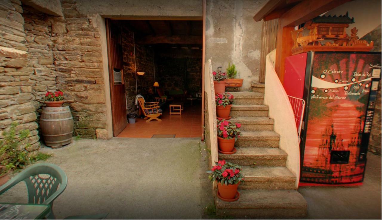 Albergue San Lazaro Sarria Εξωτερικό φωτογραφία